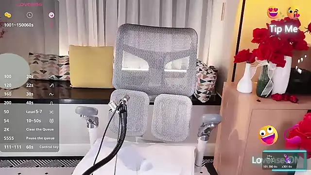 Snapshot of vyizh- chatting on December 2025 02:11:01 PM vyizh- online show from December 2025 02:11:01 PM