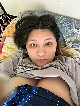 Olivialili online show from March 2025 05:12:01 AM