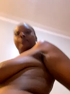 Dellah26 online show from November 2025 07:34:01 PM