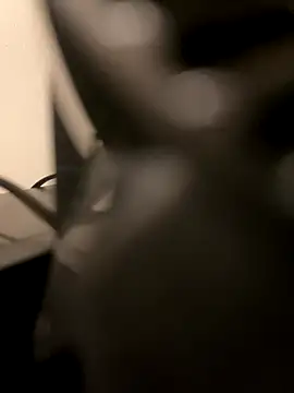 Dellah26 online show from November 2025 06:52:01 PM