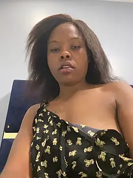 Dellah26 online show from June 2026 05:35:01 PM
