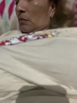 Snapshot of Jlo_69 chatting on January 2025 04:10:02 AM Jlo 69 online show from January 2025 04:10:02 AM