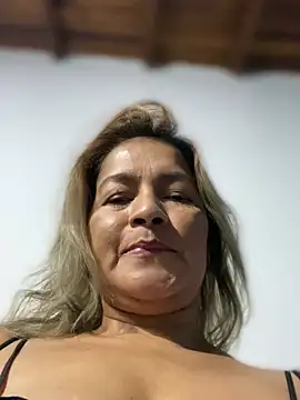 Snapshot of Jlo_69 chatting on February 2025 03:24:01 AM Jlo 69 online show from February 2025 03:24:01 AM