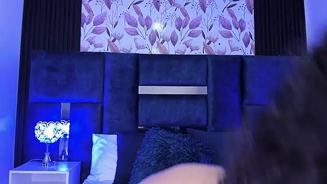 Amareto  online show from February 2025 01:35:02 PM