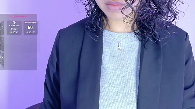 Amareto  online show from September 2025 11:26:01 AM