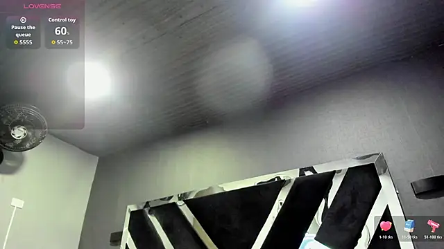 Amareto  online show from February 2026 10:00:02 AM