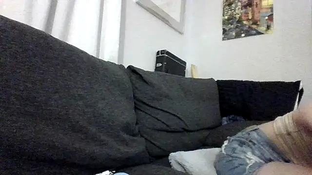 Snapshot of linsnextdoor26 chatting on October 2025 12:47:01 PM linsnextdoor26 online show from October 2025 12:47:01 PM