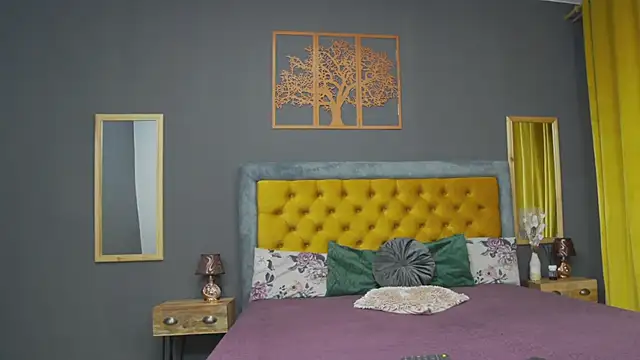 Snapshot of HaileyMoonn chatting on February 2025 04:48:02 AM HaileyMoonn online show from February 2025 04:48:02 AM