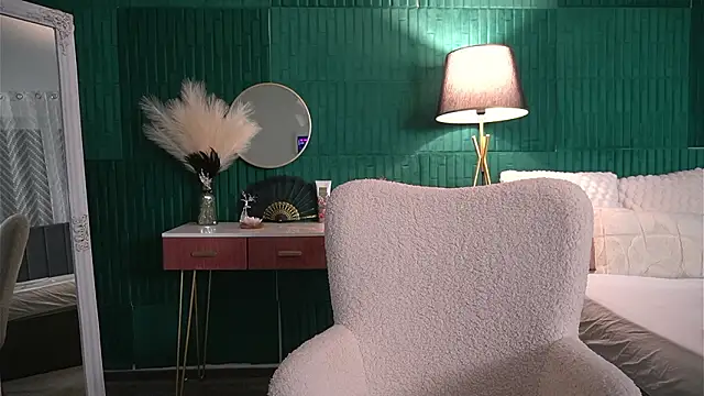 HaileyMoonn online show from February 2026 04:51:02 AM