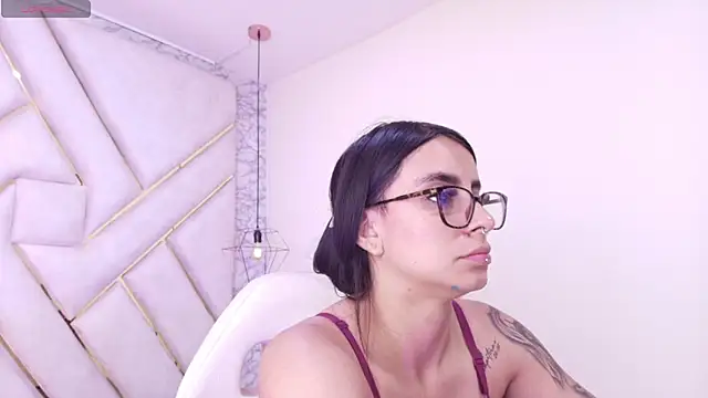 Andreita Jones online show from June 2026 12:14:01 PM