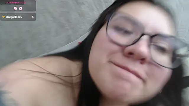 Snapshot of dannarossy_ chatting on March 2025 03:49:01 PM dannarossy online show from March 2025 03:49:01 PM