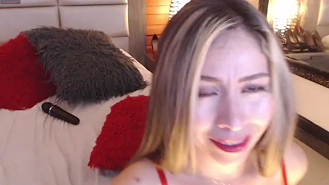 Ammy Castro online show from December 2024 12:17:01 AM