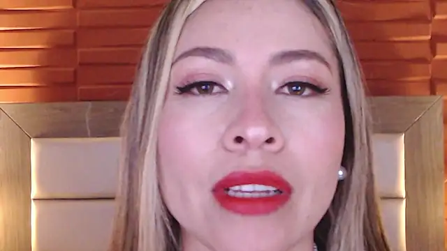 Ammy Castro online show from January 2025 10:31:01 PM