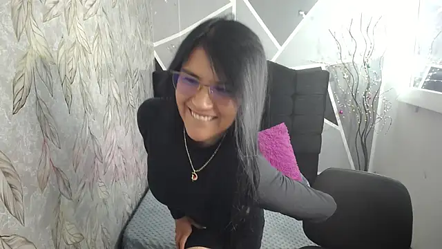 Snapshot of _lauren_grey_ chatting on July 2026 05:30:01 PM lauren grey online show from July 2026 05:30:01 PM