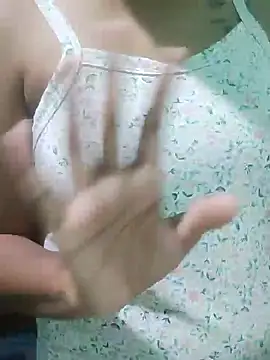 Snapshot of Kunchiii chatting on November 2025 01:44:02 PM Kunchiii online show from November 2025 01:44:02 PM