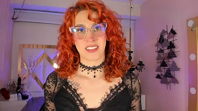 Juliana Saenzz online show from March 2025 12:28:01 PM