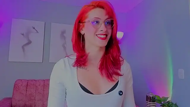 Juliana Saenzz online show from March 2026 01:26:01 PM