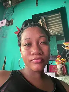 AleezaFrench online show from May 2026 03:18:02 PM