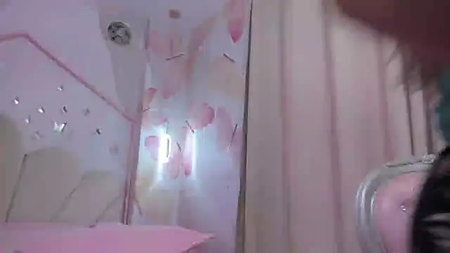 Snapshot of Arianna_bigboobs_ chatting on March 2025 02:48:02 PM Arianna bigboobs online show from March 2025 02:48:02 PM