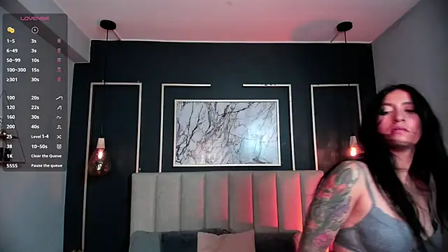 kira moon   online show from October 2025 09:12:02 PM