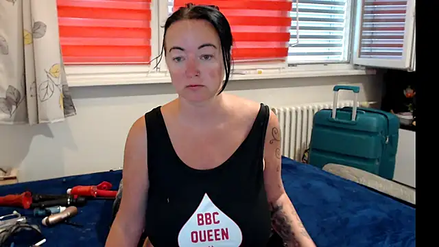 Alexie33 online show from June 2026 06:07:01 AM