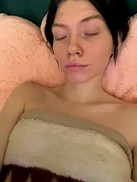 Snapshot of Lisaaa_Alisa chatting on November 2025 03:50:01 AM Lisaaa Alisa online show from November 2025 03:50:01 AM