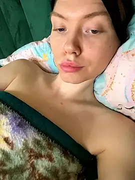 Snapshot of Lisaaa_Alisa chatting on January 2026 10:17:01 AM Lisaaa Alisa online show from January 2026 10:17:01 AM