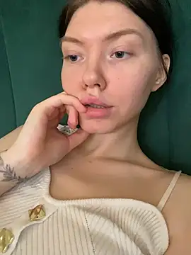 Snapshot of Lisaaa_Alisa chatting on January 2026 03:45:02 AM Lisaaa Alisa online show from January 2026 03:45:02 AM