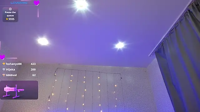 oliviiaa online show from December 2024 09:23:01 AM