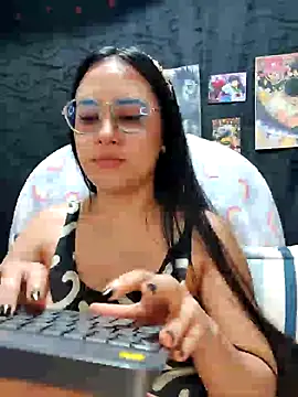 Snapshot of Janna_mnt chatting on December 2024 07:29:02 AM Janna mnt online show from December 2024 07:29:02 AM