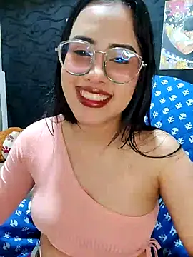 Snapshot of Janna_mnt chatting on January 2025 03:55:01 AM Janna mnt online show from January 2025 03:55:01 AM