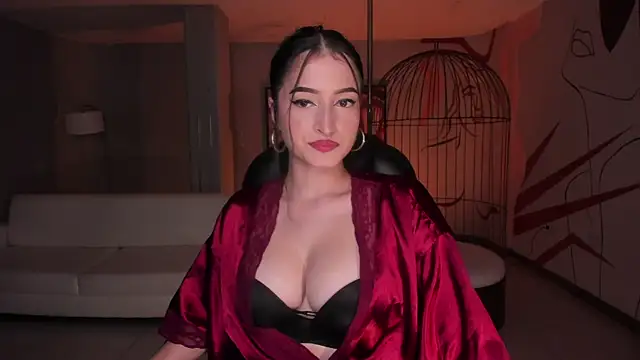 Snapshot of DominiqueVega chatting on March 2025 04:38:01 AM DominiqueVega online show from March 2025 04:38:01 AM