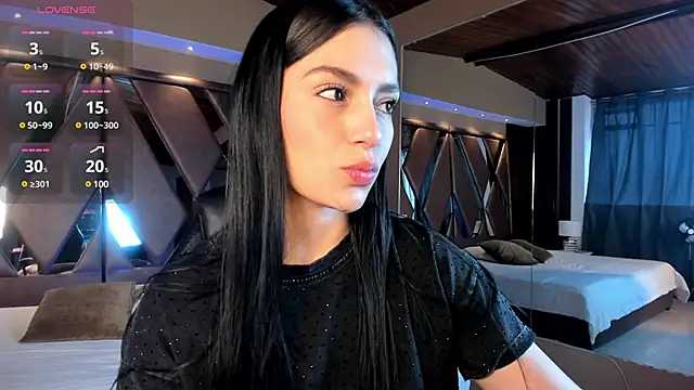 Snapshot of carina_rossi chatting on January 2025 12:18:01 PM carina rossi online show from January 2025 12:18:01 PM