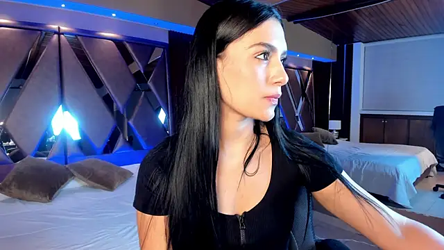 Snapshot of carina_rossi chatting on January 2025 11:17:01 AM carina rossi online show from January 2025 11:17:01 AM