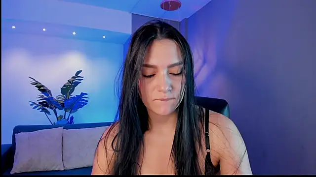 Snapshot of carina_rossi chatting on March 2025 02:48:02 PM carina rossi online show from March 2025 02:48:02 PM