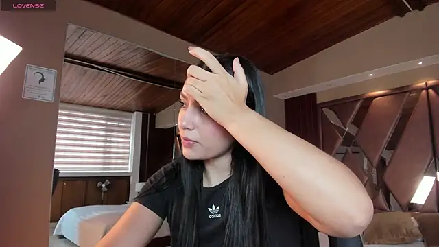 Snapshot of carina_rossi chatting on September 2025 12:27:02 PM carina rossi online show from September 2025 12:27:02 PM