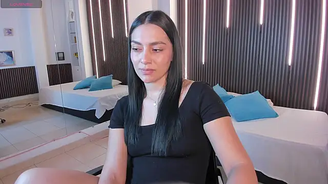 Snapshot of carina_rossi chatting on September 2025 12:40:02 PM carina rossi online show from September 2025 12:40:02 PM