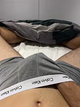 Snapshot of h0rnyguy001 chatting on November 2025 10:23:01 PM h0rnyguy001 online show from November 2025 10:23:01 PM