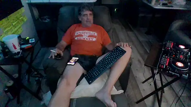 lateniter online show from September 2025 04:13:02 AM