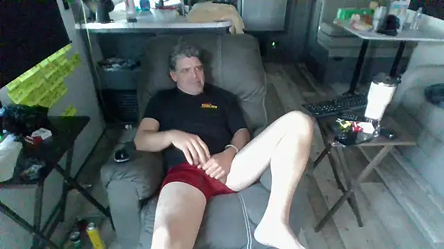 lateniter online show from October 2025 10:22:02 PM