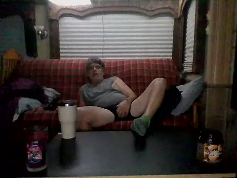 lateniter online show from November 2025 11:42:02 AM