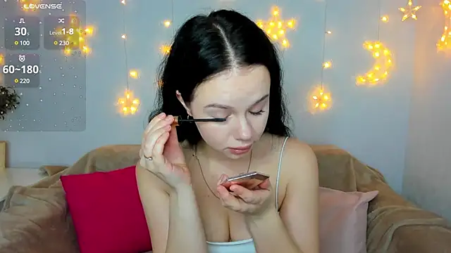 Snapshot of Lori__Hell chatting on January 2025 02:58:01 AM Lori Hell online show from January 2025 02:58:01 AM