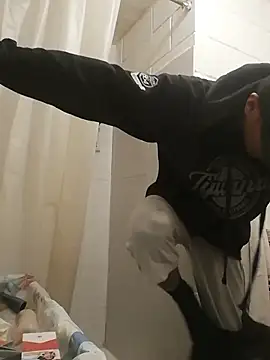 jordirey online show from December 2024 02:13:02 AM