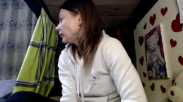 Snapshot of HarleyQuinn_69 chatting on January 2025 06:38:02 PM HarleyQuinn 69 online show from January 2025 06:38:02 PM