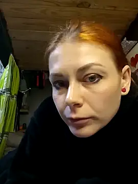 Snapshot of HarleyQuinn_69 chatting on November 2025 04:29:01 PM HarleyQuinn 69 online show from November 2025 04:29:01 PM