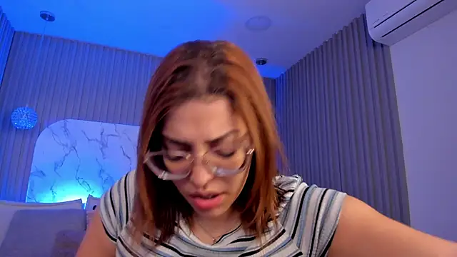 Dollar-girl online show from June 2026 05:56:01 AM