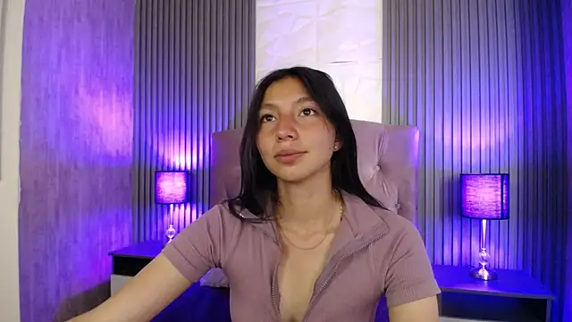 Snapshot of kendall_saenz chatting on January 2025 07:39:02 PM kendall saenz online show from January 2025 07:39:02 PM