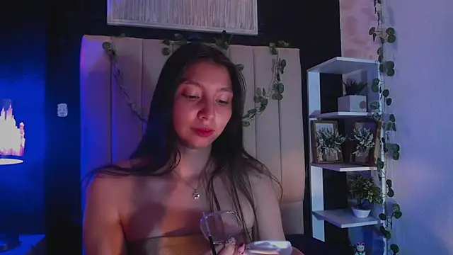 Snapshot of kendall_saenz chatting on October 2025 07:34:02 PM kendall saenz online show from October 2025 07:34:02 PM