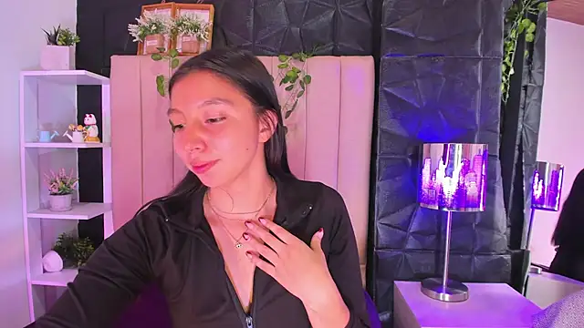 kendall saenz online show from November 2025 03:22:01 PM