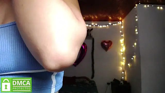 Mr MrsCurie online show from December 2024 09:41:01 PM